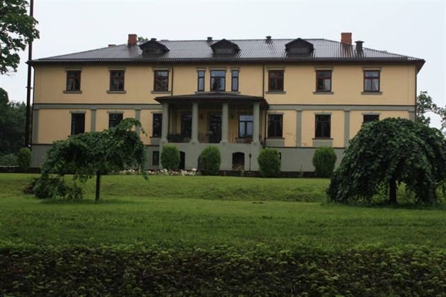 Estate Grasi Manor in Grasi