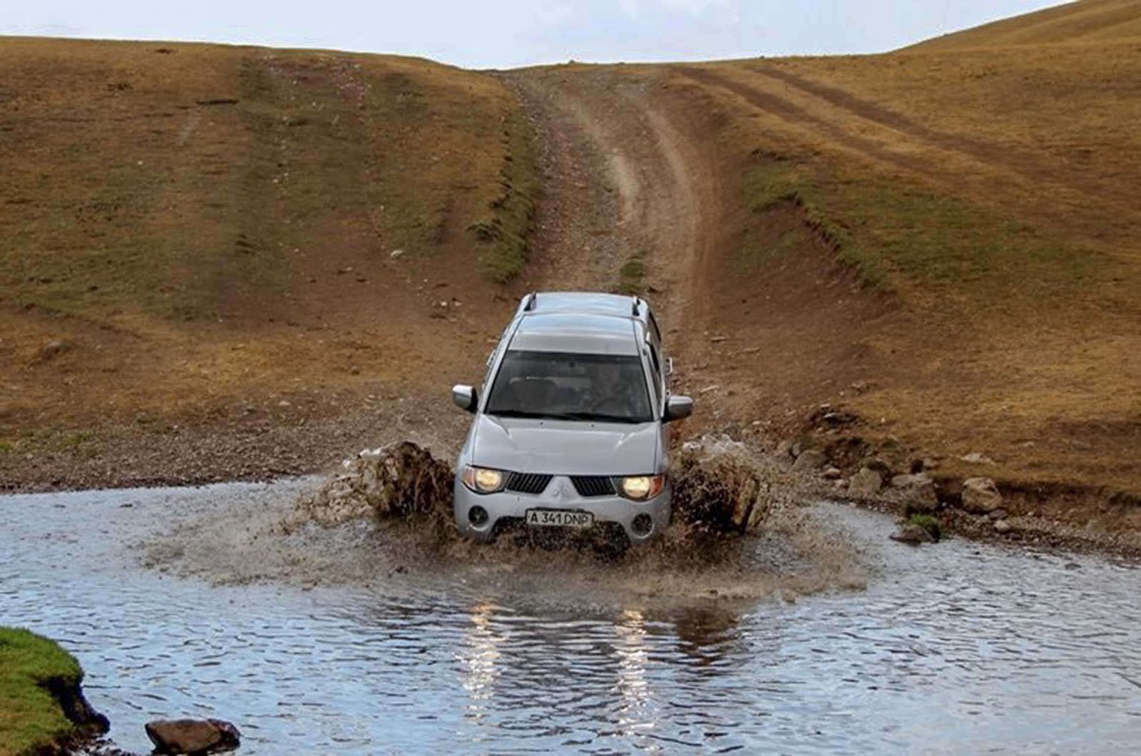 Kyrgyz mountain road